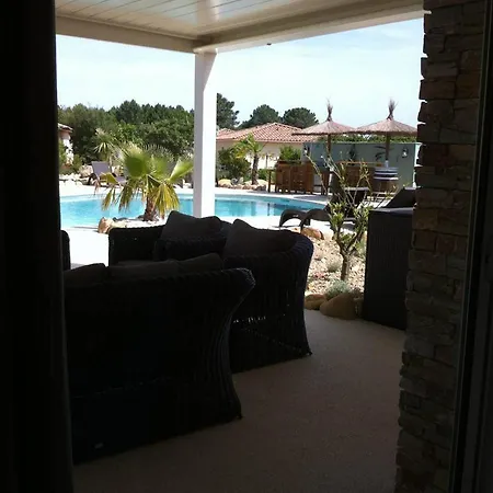 West Mountain View Lecci